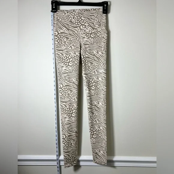 RVCA VA ESSENTIAL WORKOUT LEGGINGS ZEETAH - Picture 5 of 8